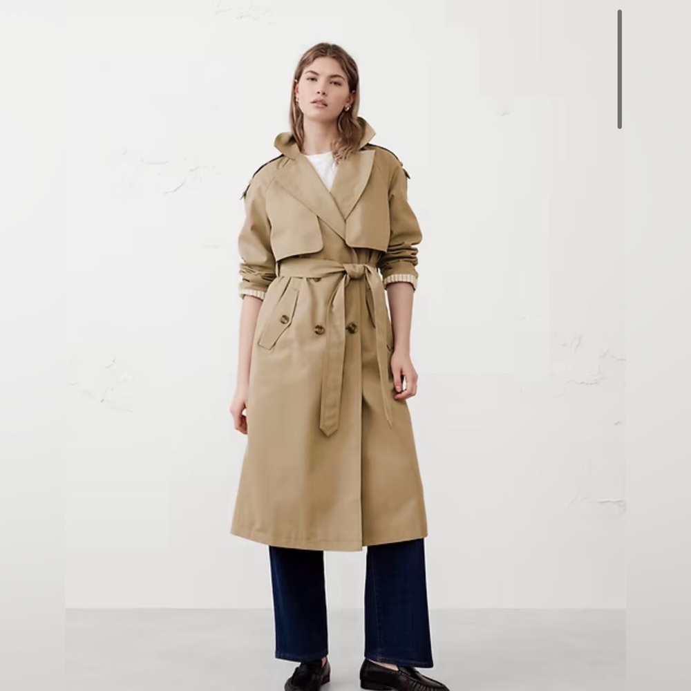 Banana Republic Classic Beige Trench Coat